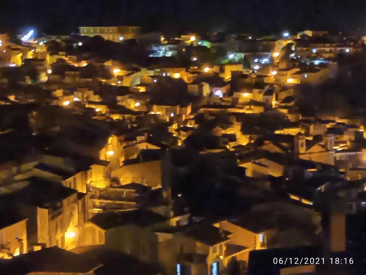サントゥ・ルッスルジュCasa Siasアパートメント エクステリア 写真